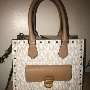 BRAND NEW Michael Kors Handbag